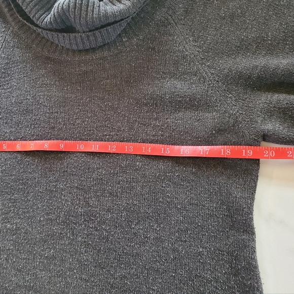 Worthington Cowl Neck Short Sleeved Gray Sweater - Picture 9 of 14